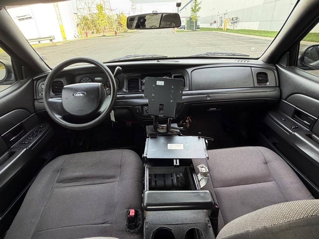 Ford Police Interceptor  2006