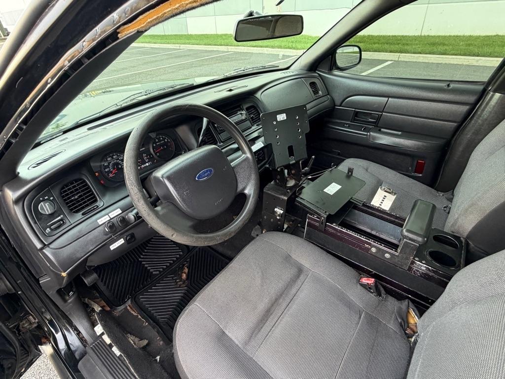 Ford Police Interceptor  2006