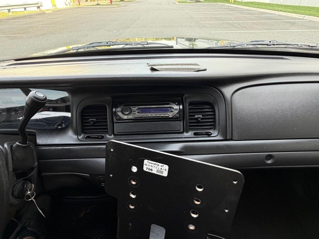 Ford Police Interceptor  2006