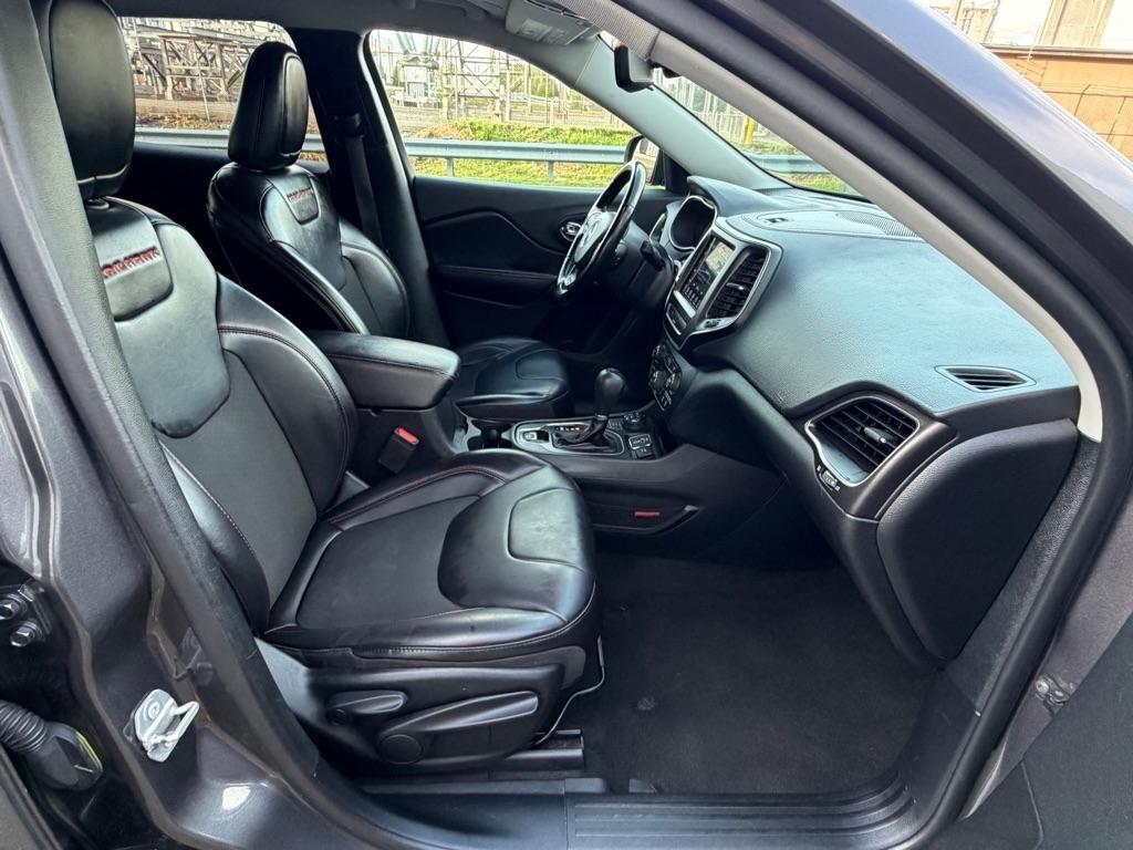 Jeep Cherokee Trailhawk 4x4 2020