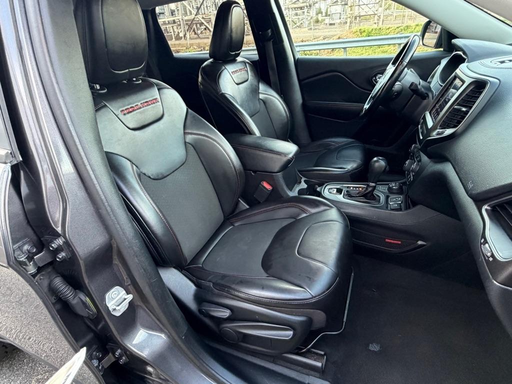 Jeep Cherokee Trailhawk 4x4 2020