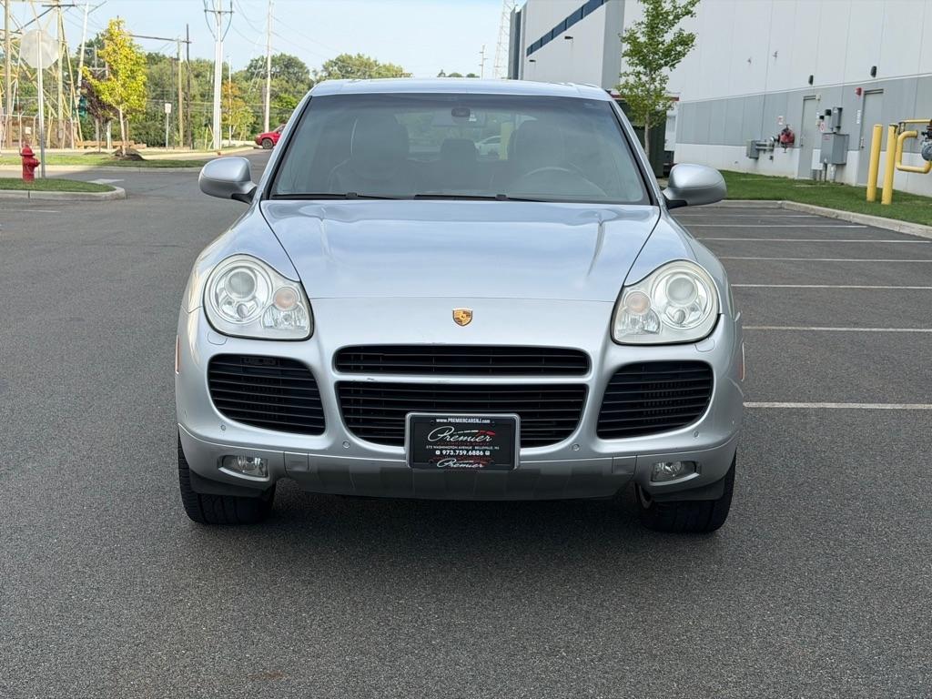 Porsche Cayenne 4dr Turbo 2004