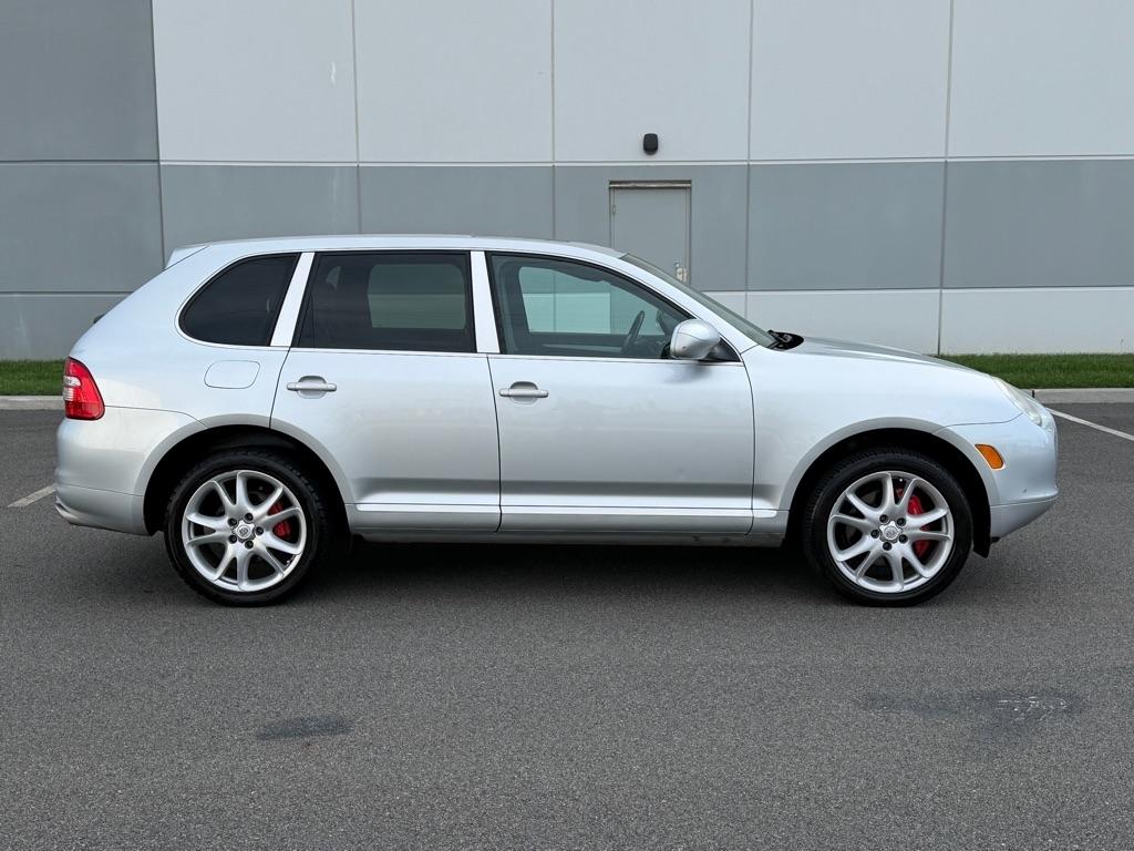 Porsche Cayenne 4dr Turbo 2004