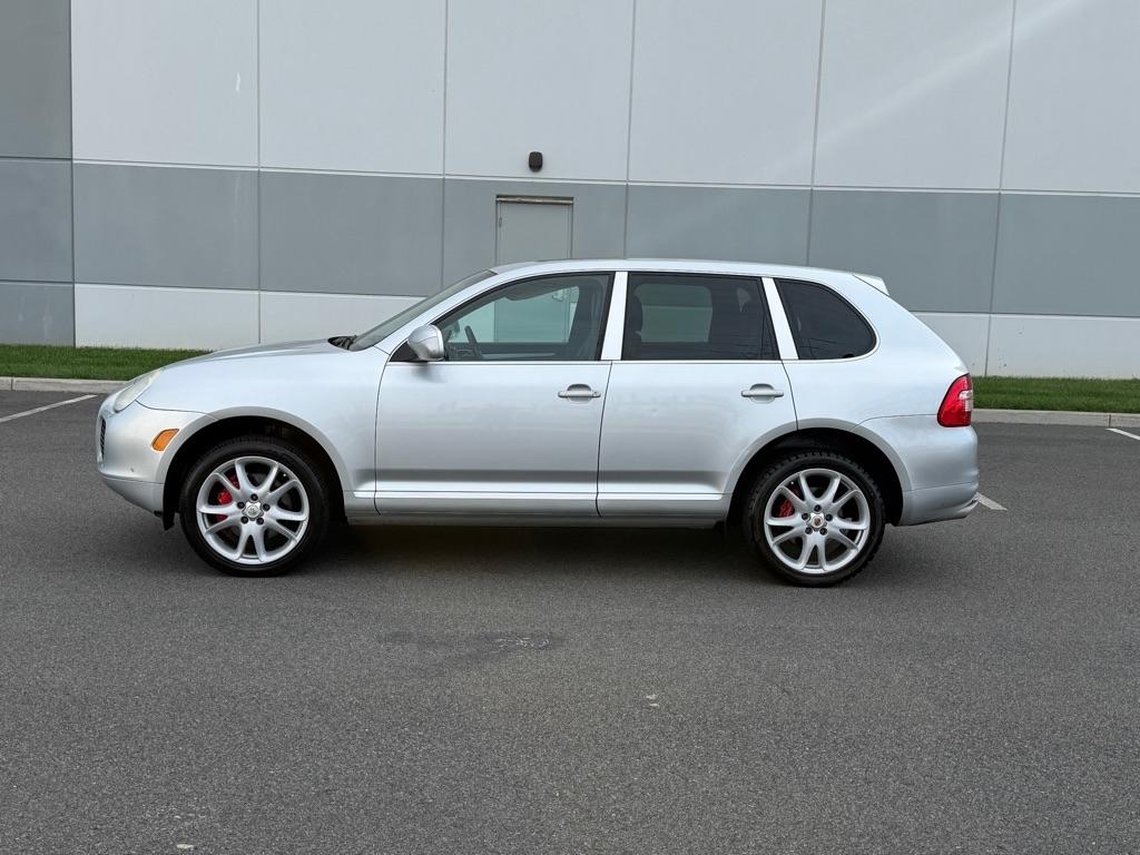 Porsche Cayenne 4dr Turbo 2004