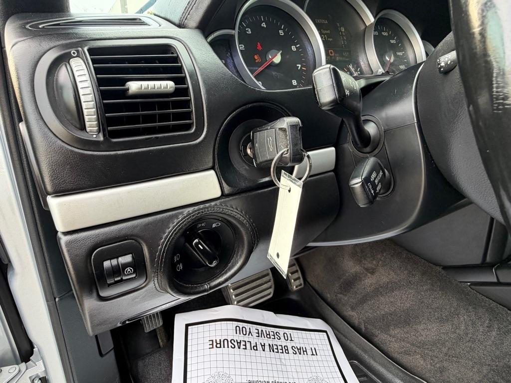 Porsche Cayenne 4dr Turbo 2004