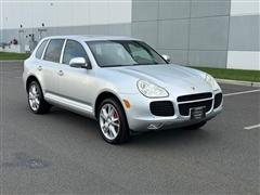 2004 Porsche Cayenne 