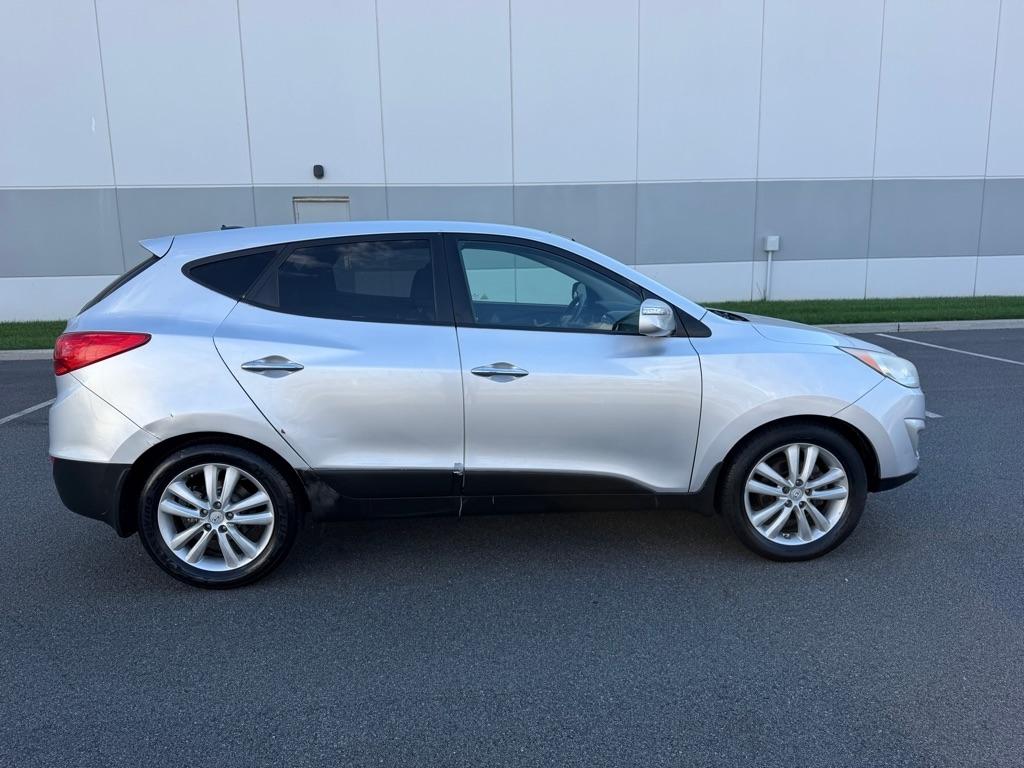 Hyundai Tucson AWD 4dr Auto Limited PZEV 2011