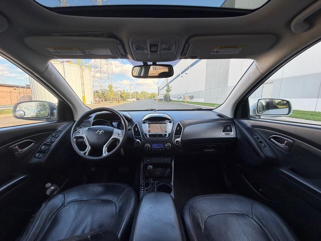 Hyundai Tucson AWD 4dr Auto Limited PZEV 2011