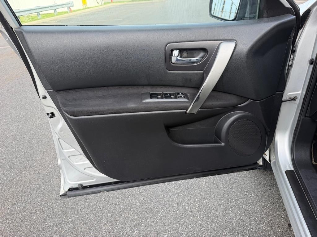 Nissan Rogue AWD 4dr S 2009
