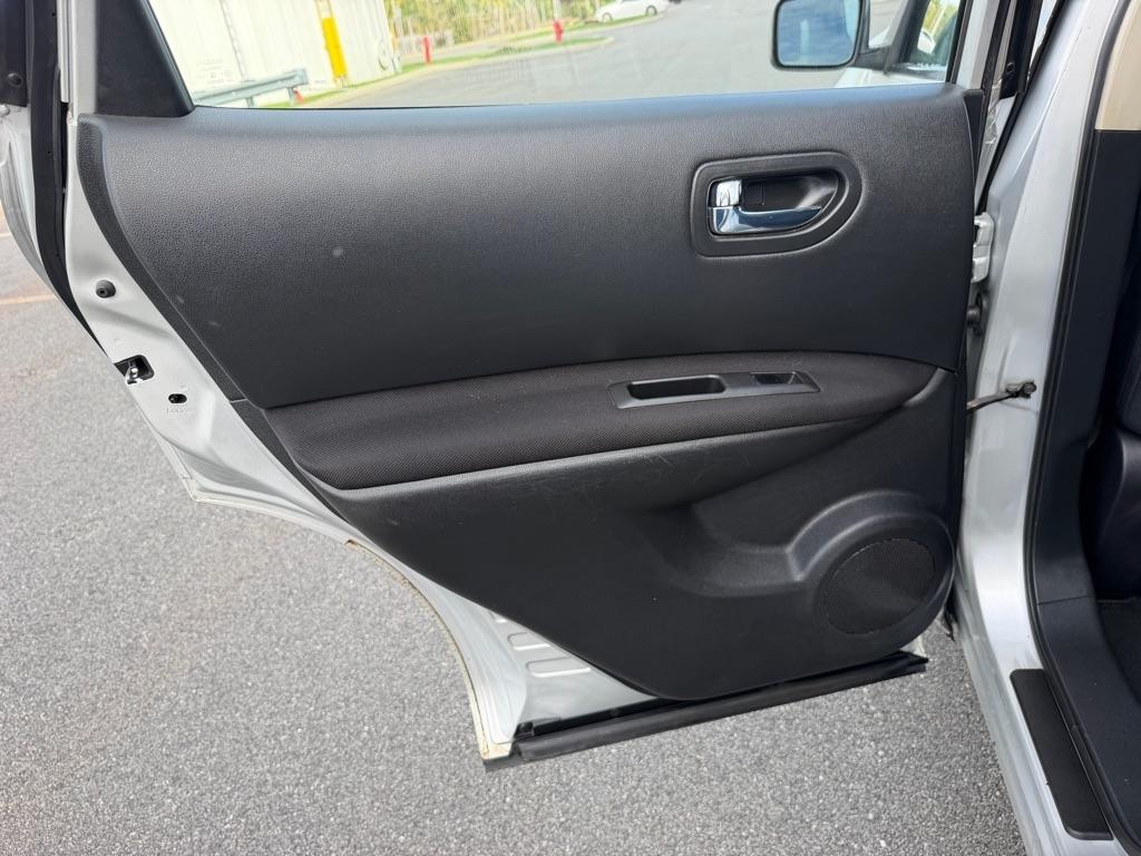 Nissan Rogue AWD 4dr S 2009