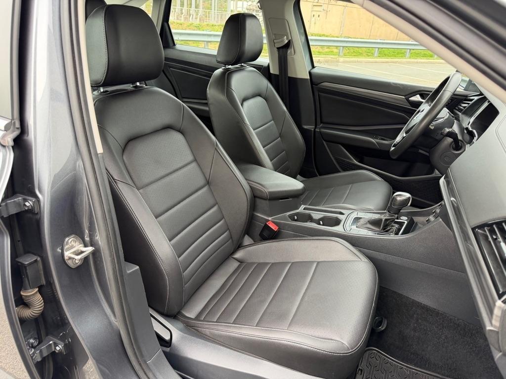 Volkswagen Jetta SEL 2021