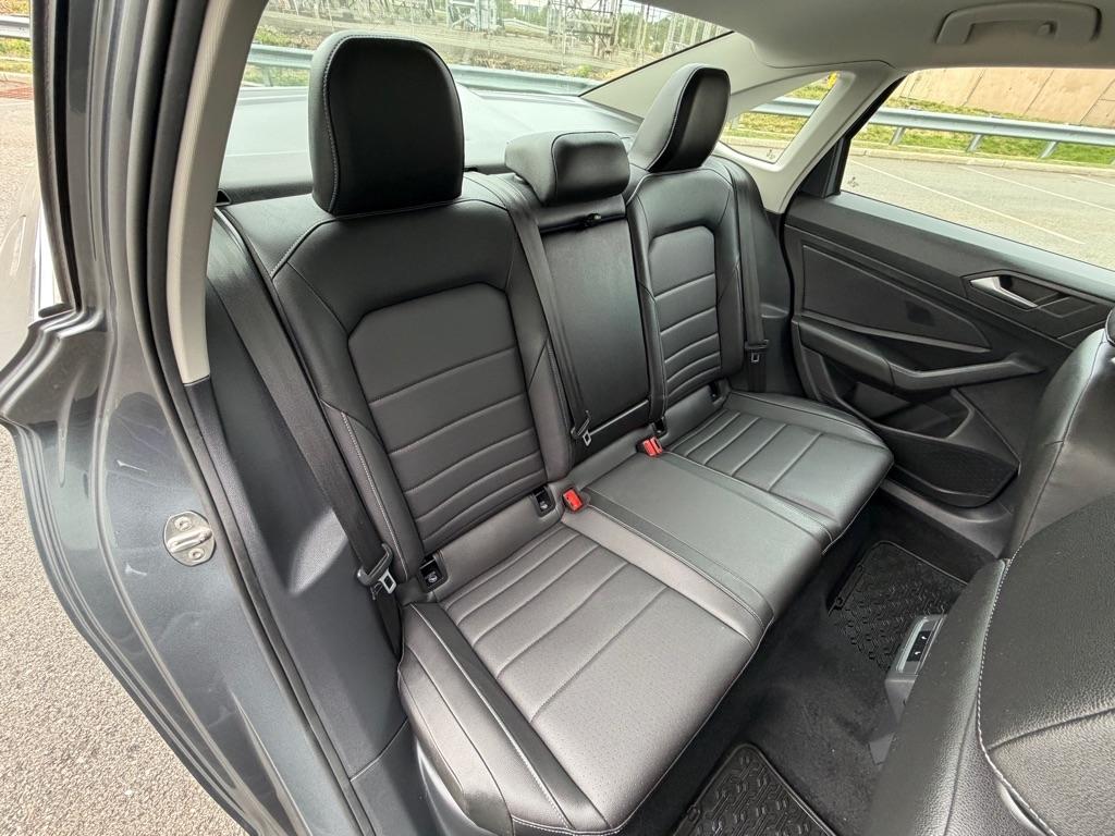 Volkswagen Jetta SEL 2021