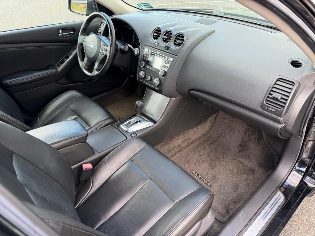 Nissan Altima 3.5 SR 2010
