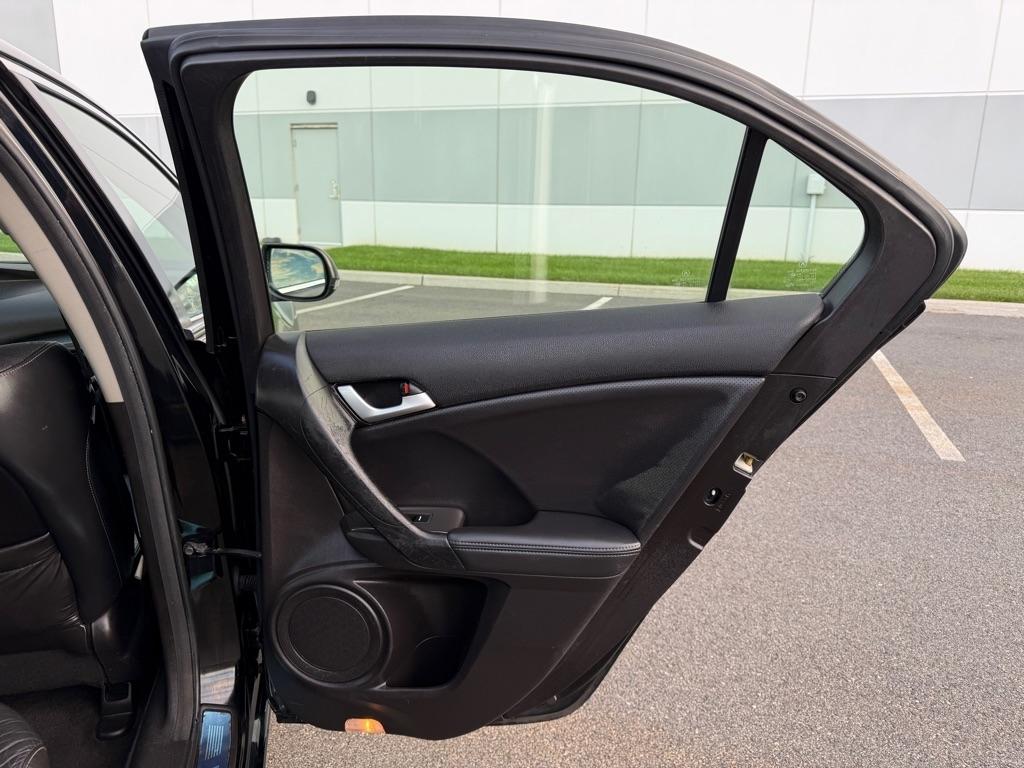 Acura TSX 4dr Sdn I4 Auto Tech Pkg 2012