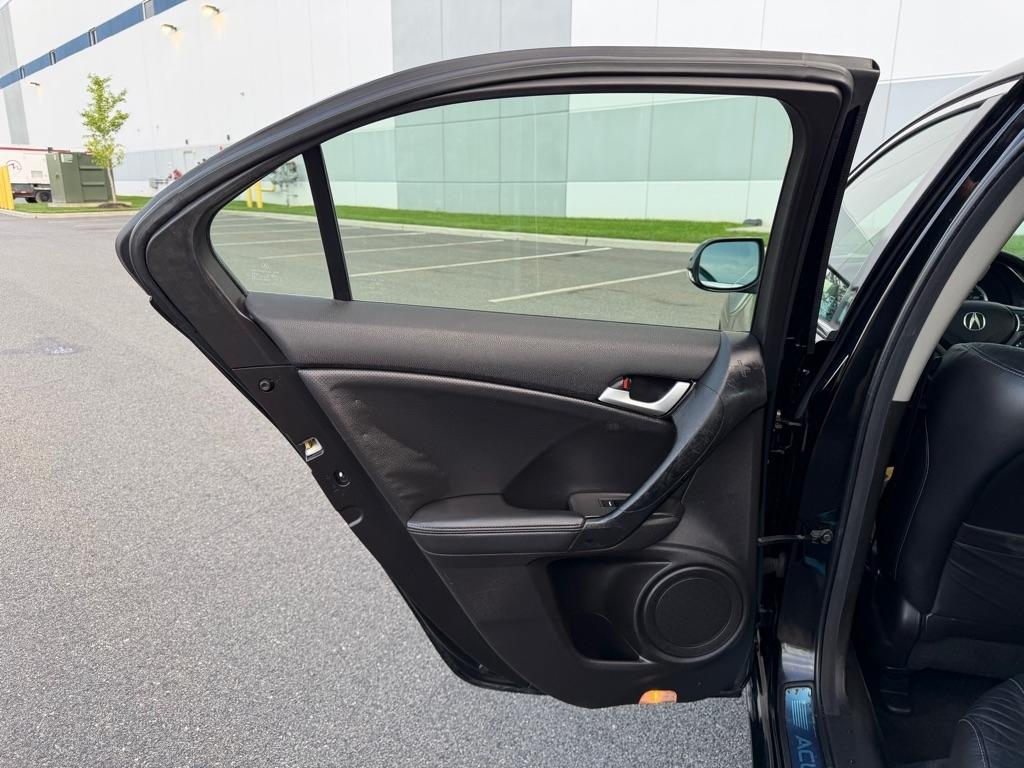 Acura TSX 4dr Sdn I4 Auto Tech Pkg 2012