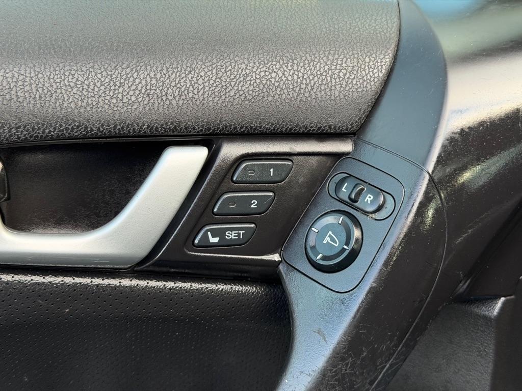 Acura TSX 4dr Sdn I4 Auto Tech Pkg 2012
