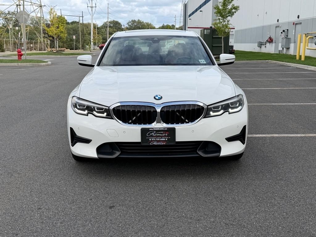 BMW 3 Series  2021