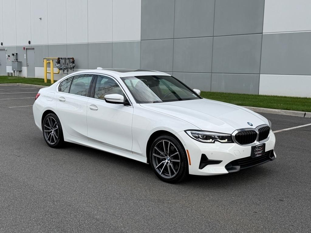 BMW 3 Series  2021