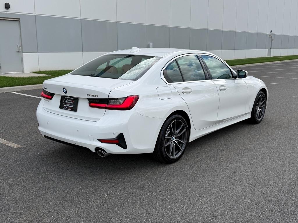 BMW 3 Series  2021