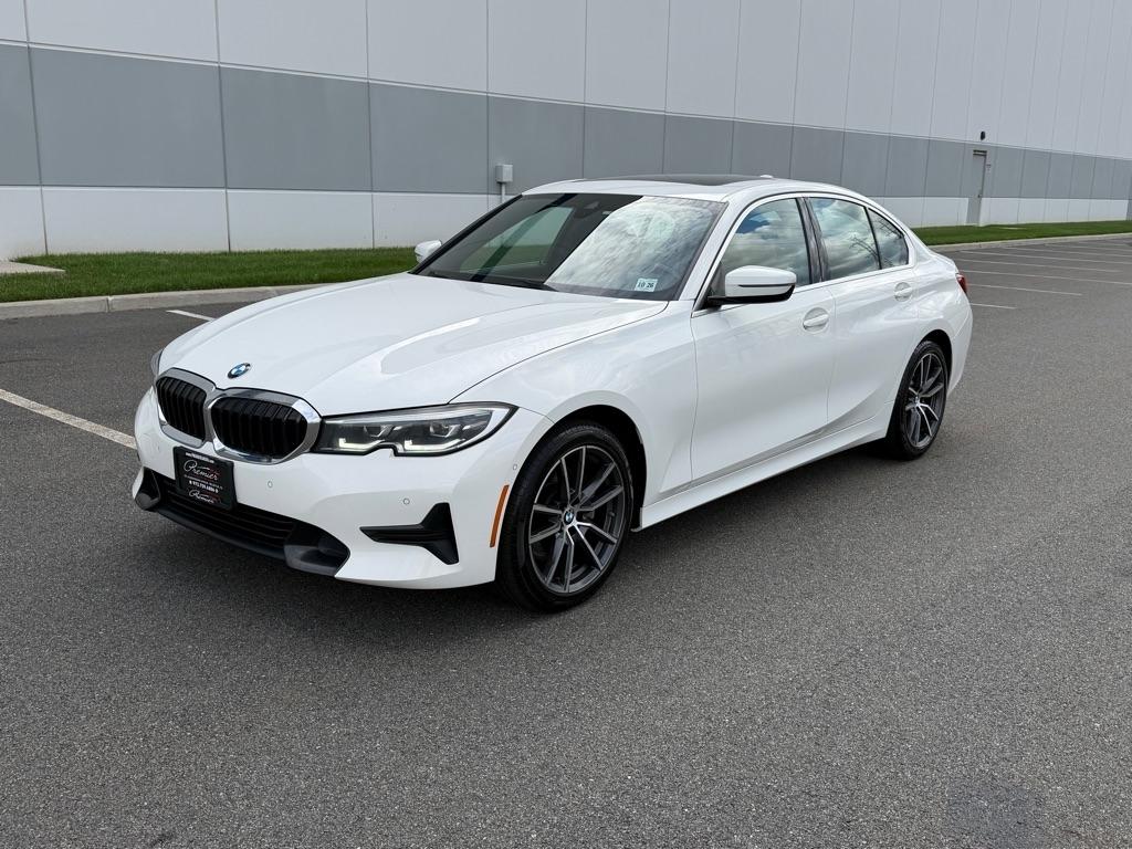 BMW 3 Series  2021