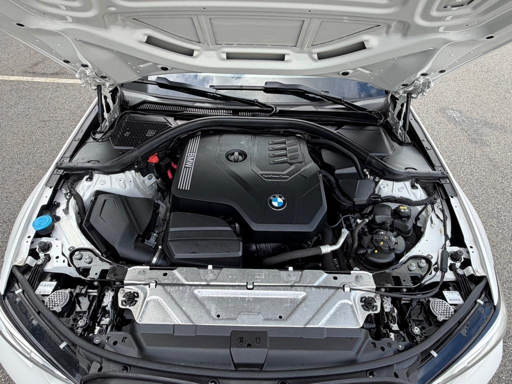 BMW 3 Series  2021