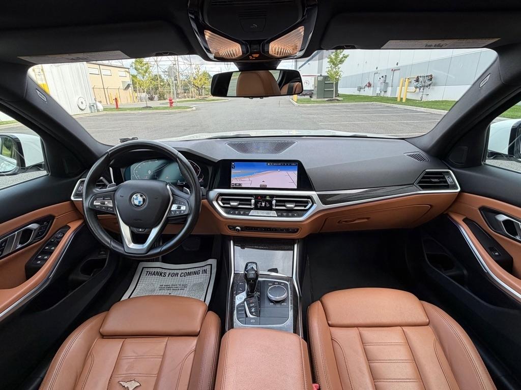 BMW 3 Series  2021