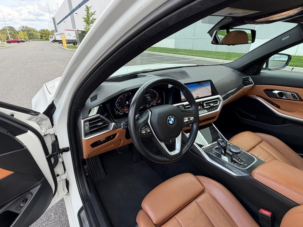 BMW 3 Series  2021