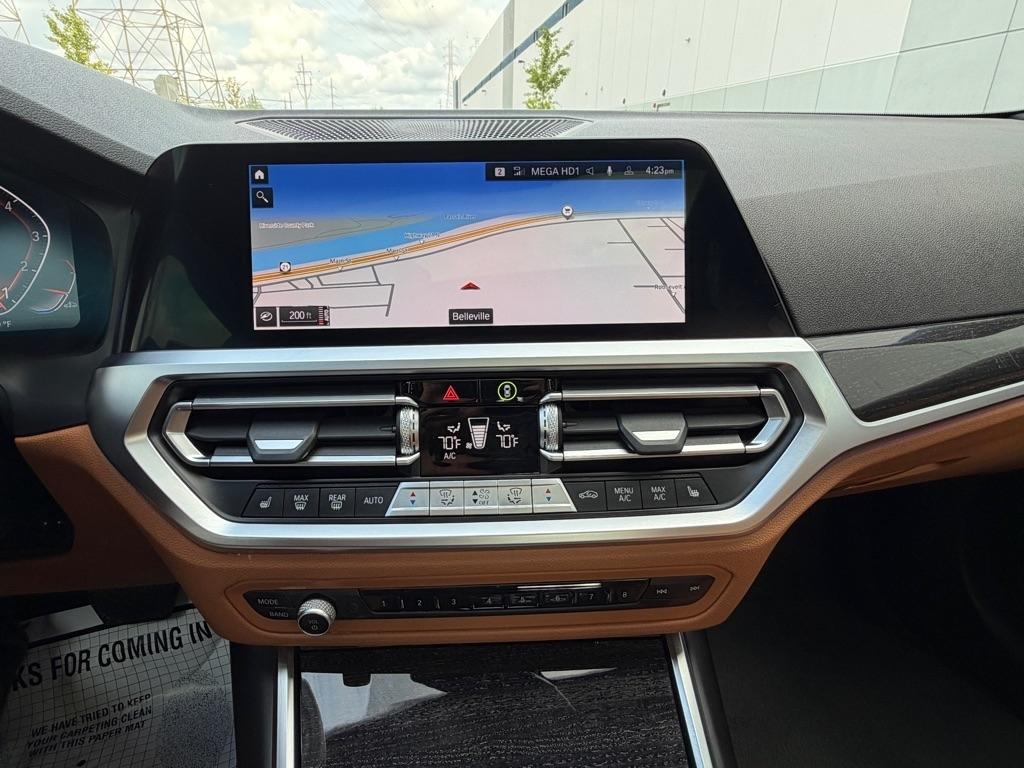BMW 3 Series  2021