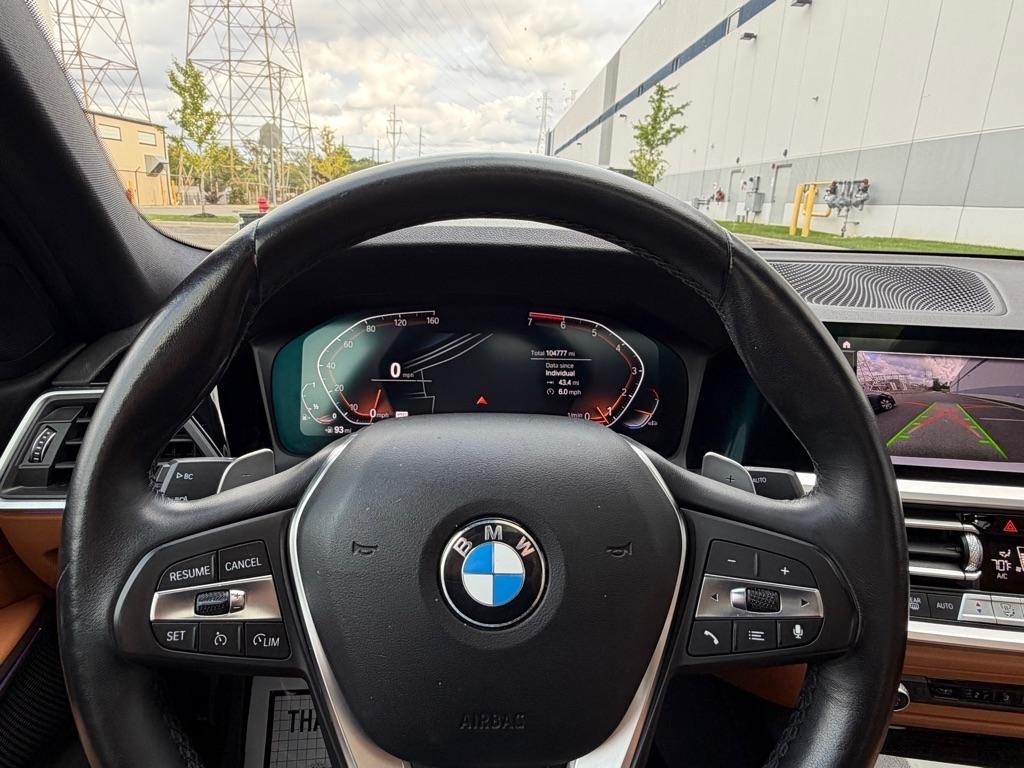 BMW 3 Series  2021