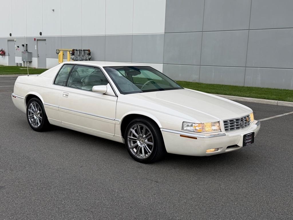 Cadillac Eldorado 2dr Cpe ESC 2000