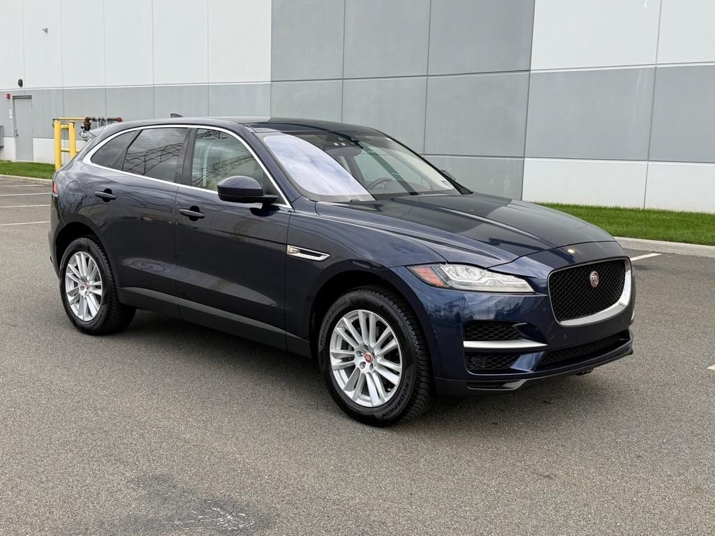 Jaguar F-Pace  2017