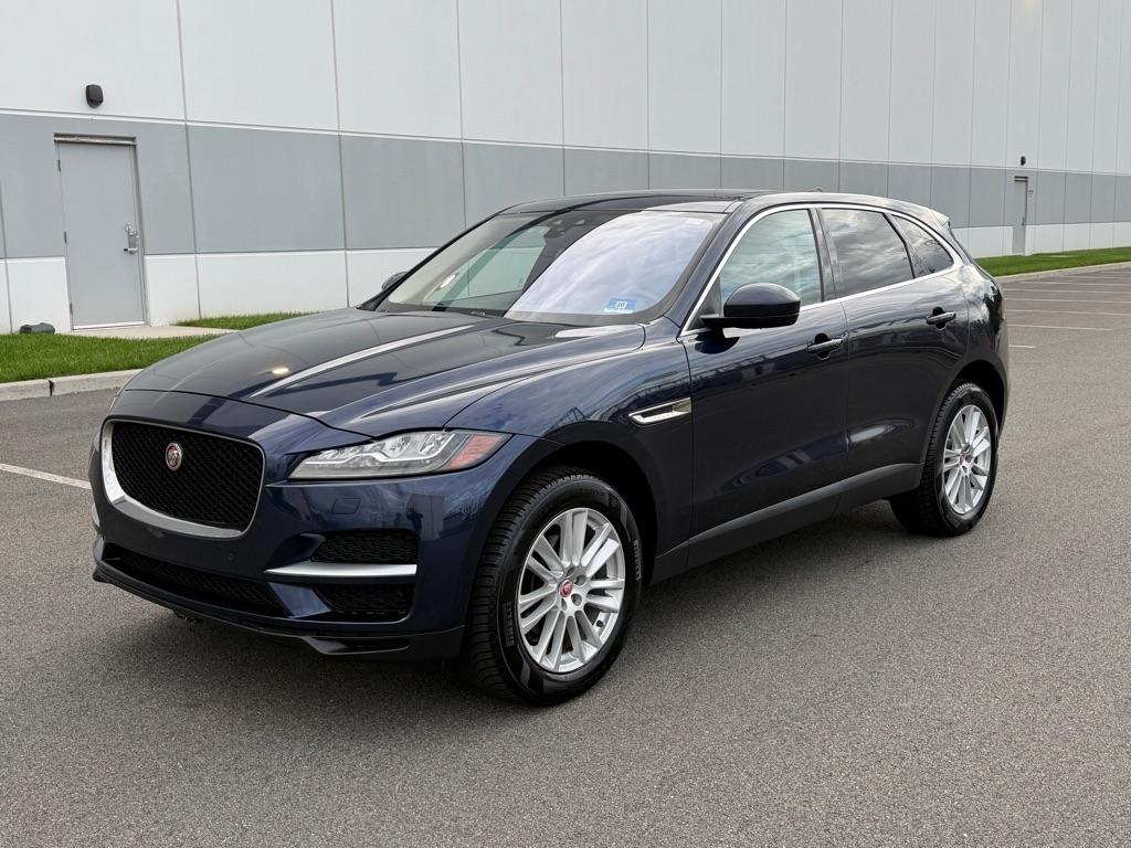Jaguar F-Pace  2017
