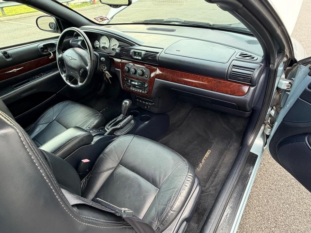 Chrysler Sebring 2dr Convertible Limited 2002