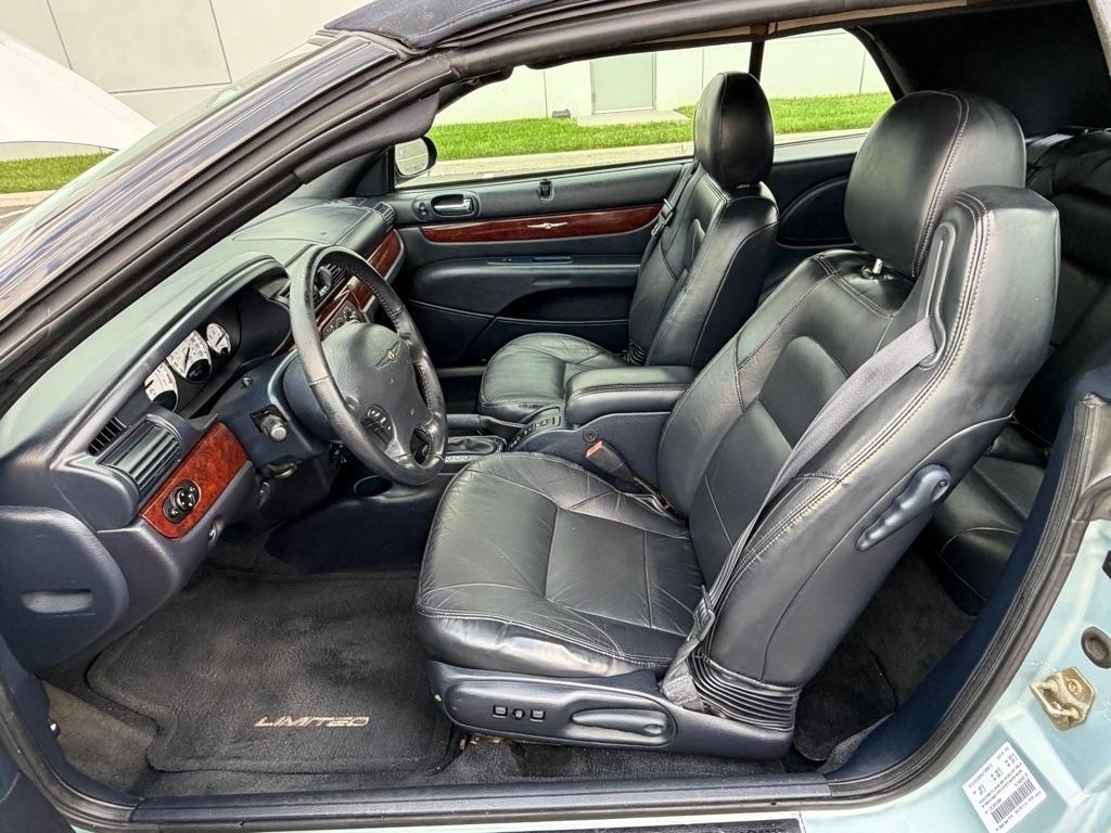 Chrysler Sebring 2dr Convertible Limited 2002