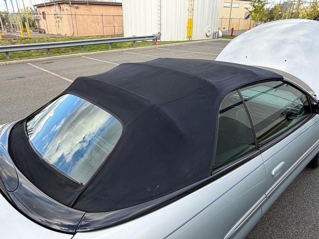 Chrysler Sebring 2dr Convertible Limited 2002