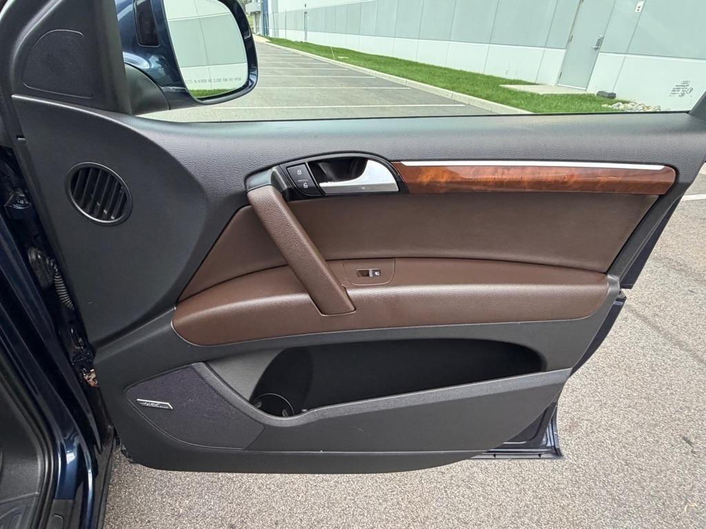 Audi Q7 quattro 4dr 3.0L TDI Premium Plus 2015