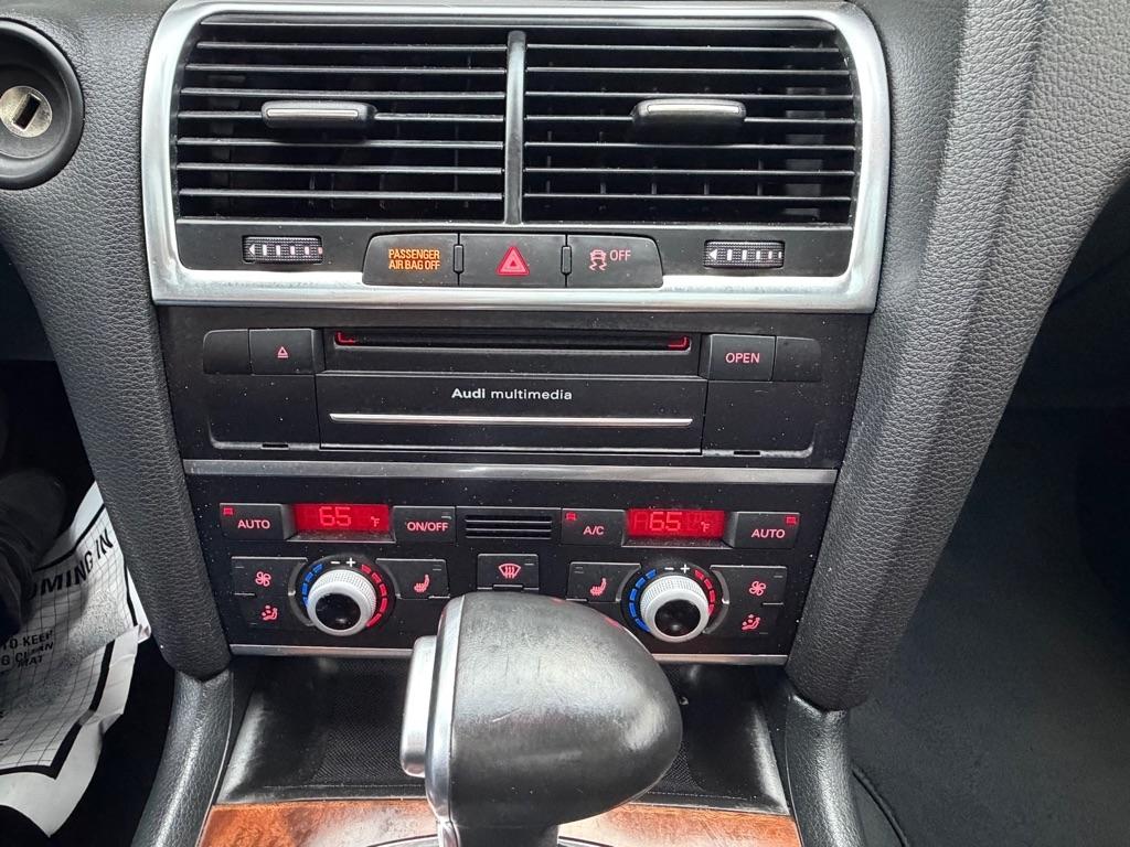 Audi Q7 quattro 4dr 3.0L TDI Premium Plus 2015