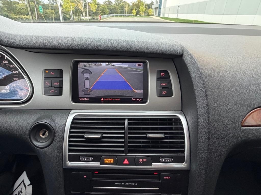 Audi Q7 quattro 4dr 3.0L TDI Premium Plus 2015