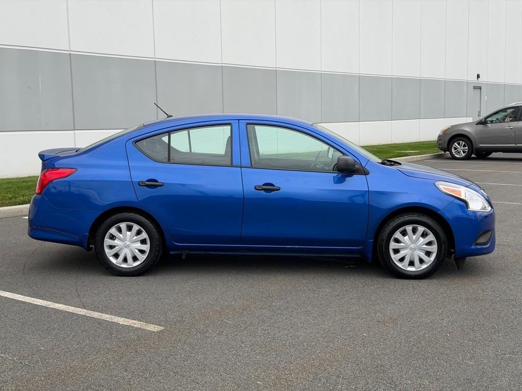 Nissan Versa  2015