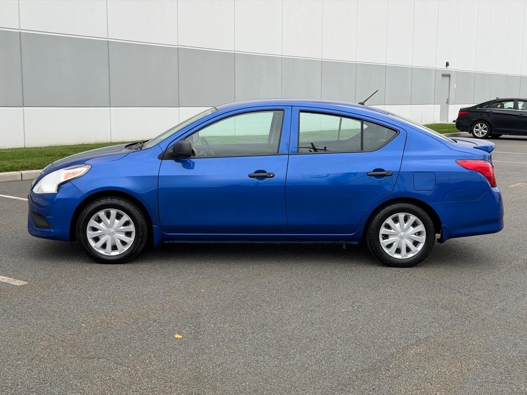 Nissan Versa  2015