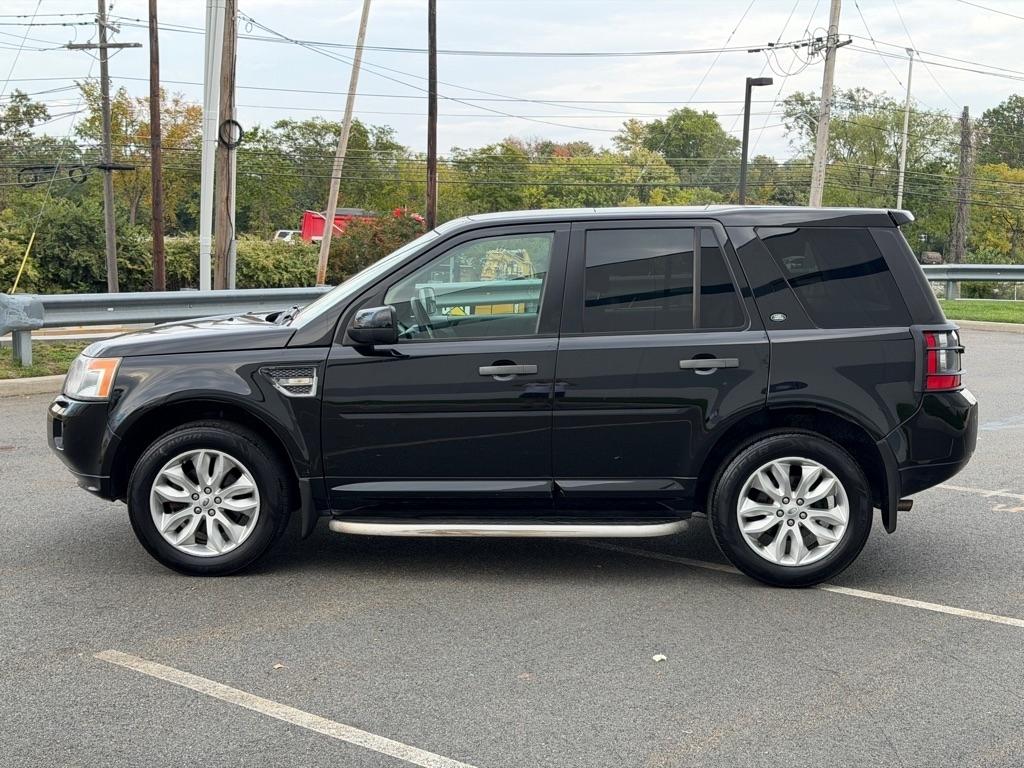 Land Rover LR2  2011