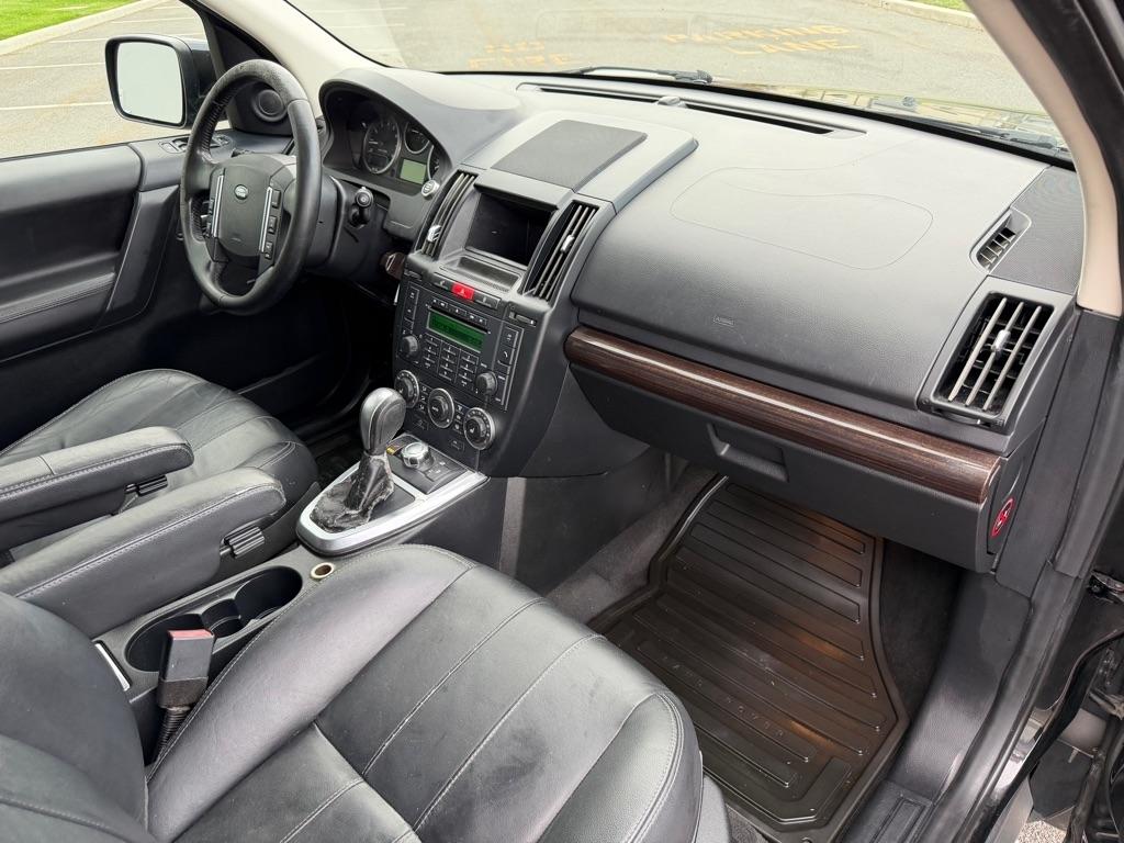 Land Rover LR2  2011