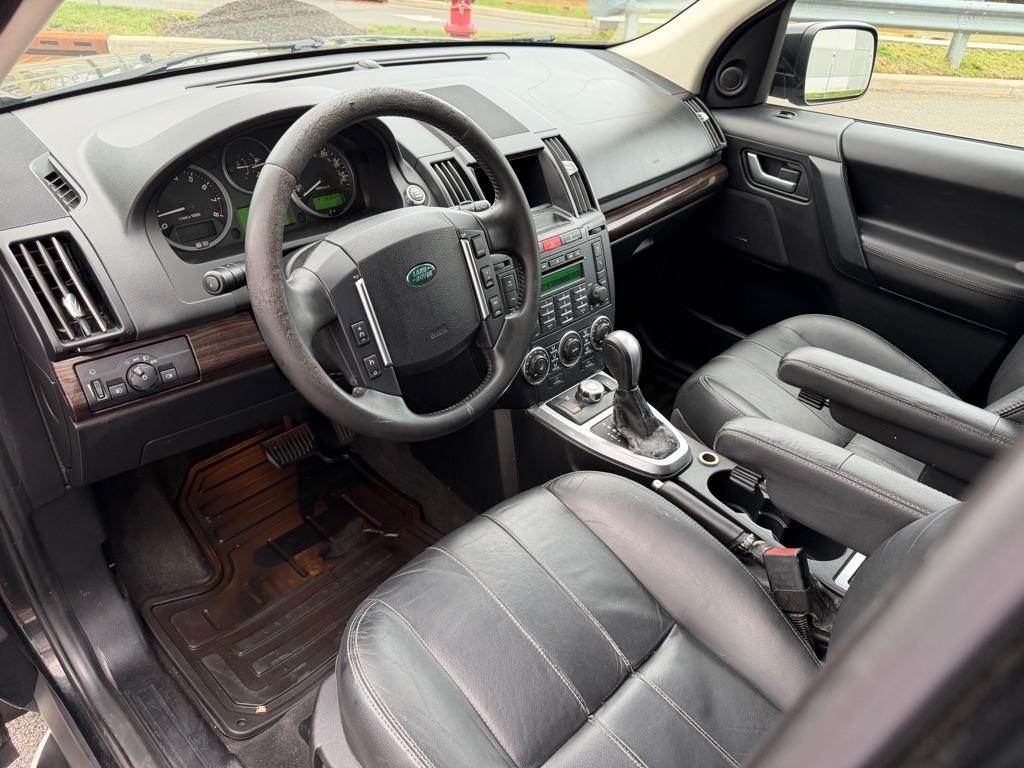 Land Rover LR2  2011