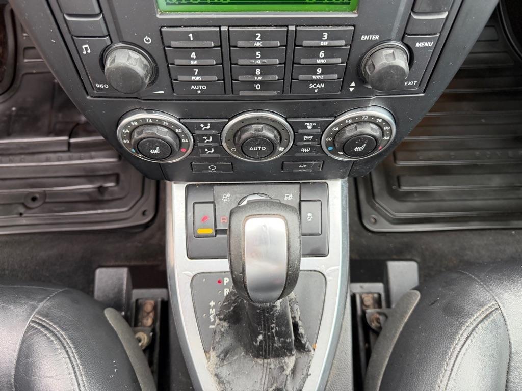 Land Rover LR2  2011
