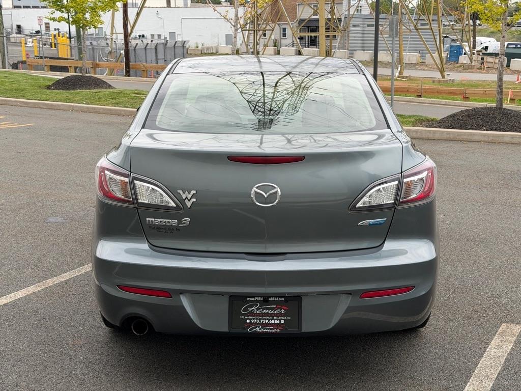 Mazda MAZDA3 i Touring 2012