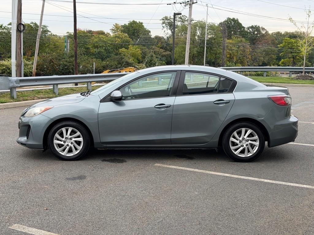 Mazda MAZDA3 i Touring 2012
