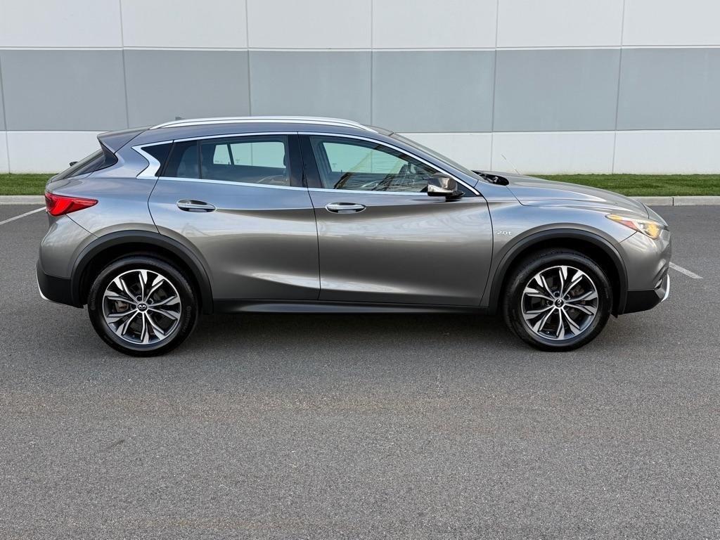 Infiniti QX30 Premium AWD 2018