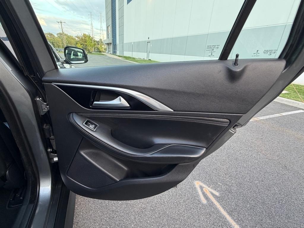 Infiniti QX30 Premium AWD 2018