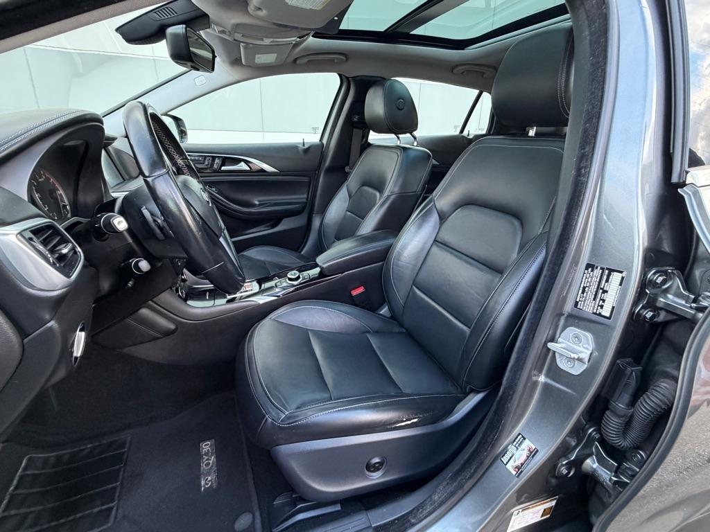 Infiniti QX30 Premium AWD 2018