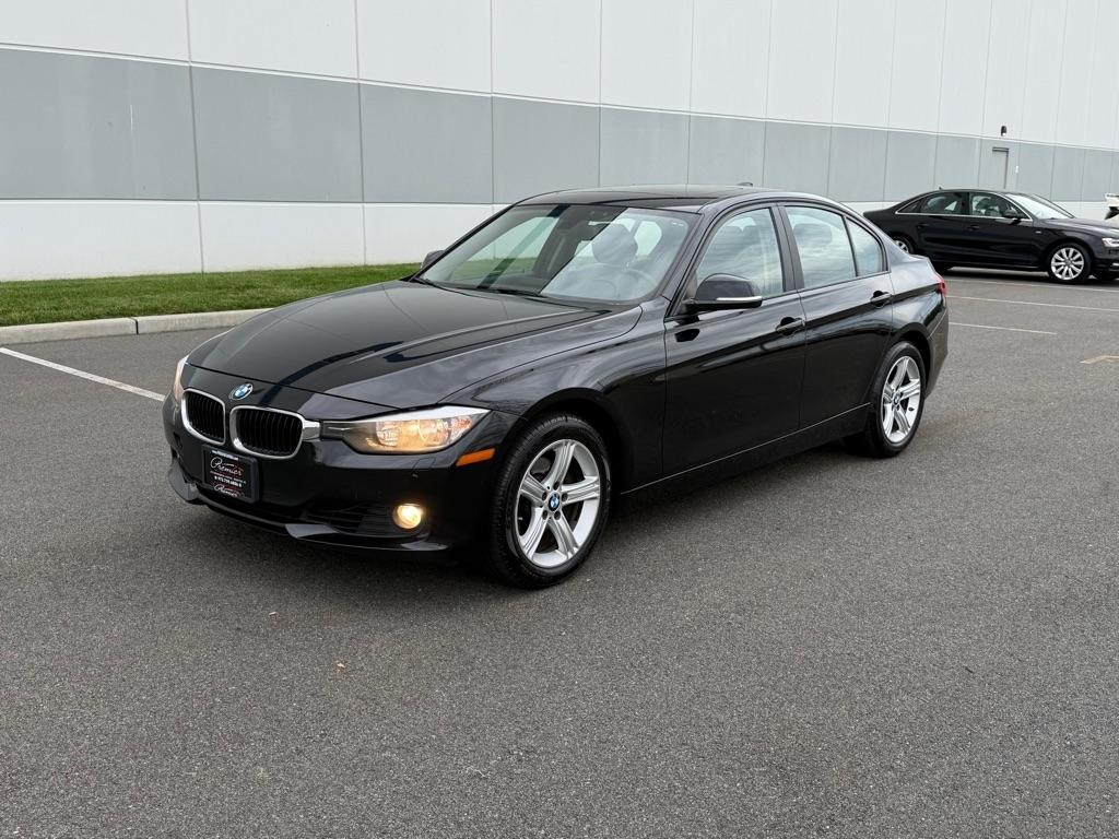 BMW 3 Series 4dr Sdn 328i xDrive AWD 2013